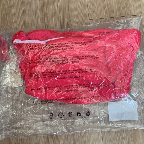 Tommy Bahama Pearl V Wire Shirred Long Bandini Swim Top in Cerise - Picture 3 of 5